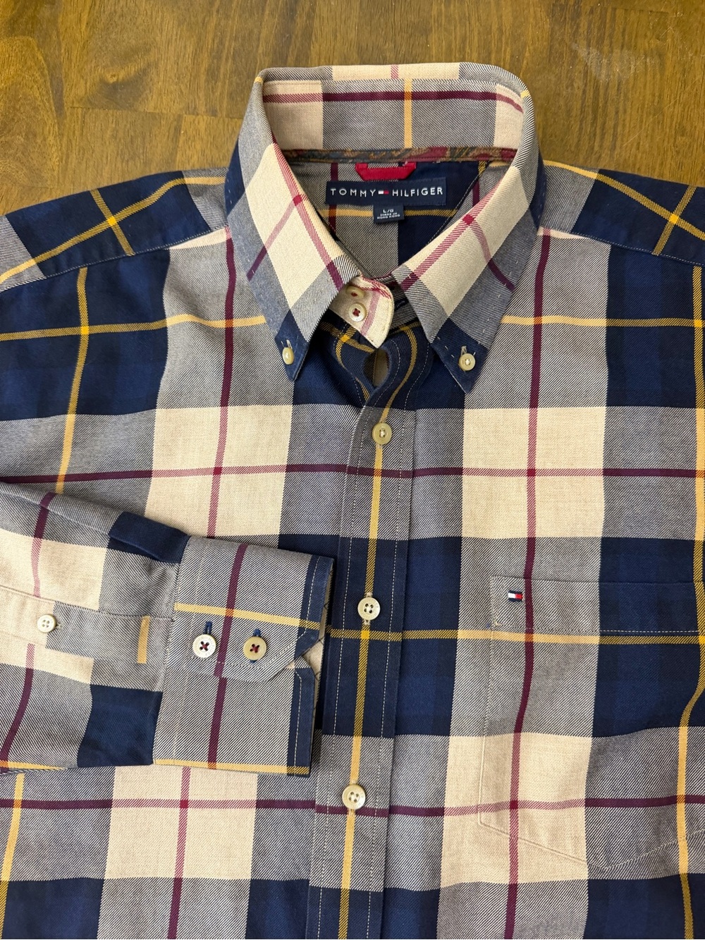 Vintage 90s Tommy Hilfiger Plaid Button Down Shirt Men’s L
